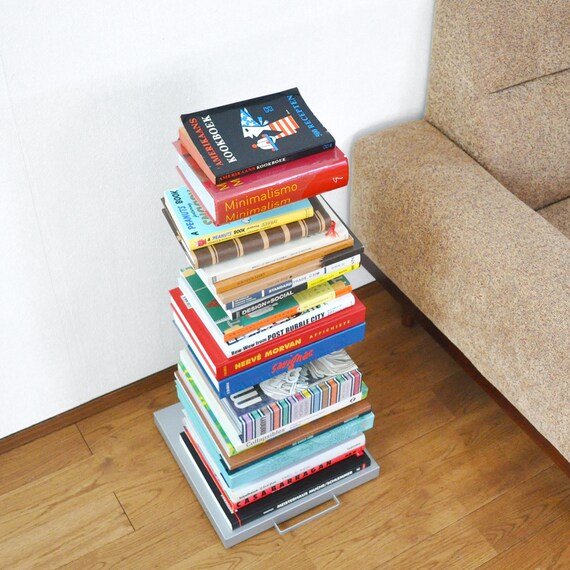 ニトリ、スチールブックタワー(ブックシェルフ)画像