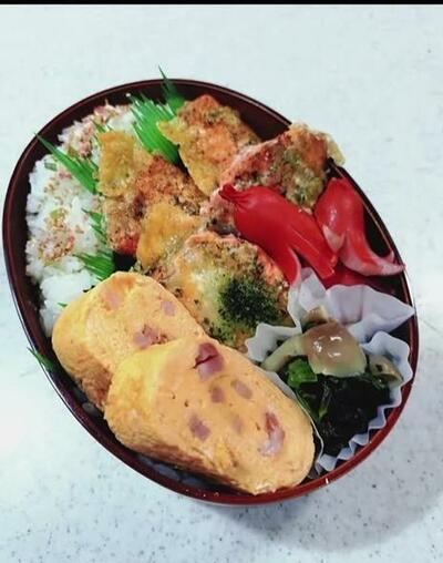 完成した「サーモンのチーズ焼き弁当」