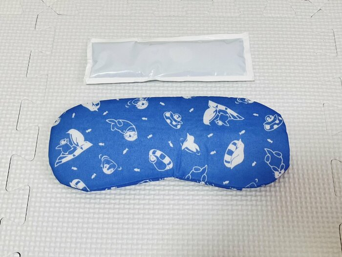 クールヘッドバンド保冷剤付開封