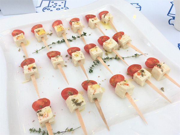 豆腐カブレーゼ