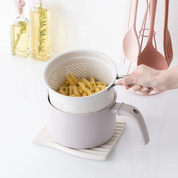 出所：Francfranc（フランフラン）公式通販　オールインワン ポット10役（4点セット）