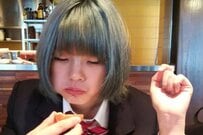 緑の派手髪だった高校生の7年後…　「母親になりました」感動的なビフォーアフターに祝福の声