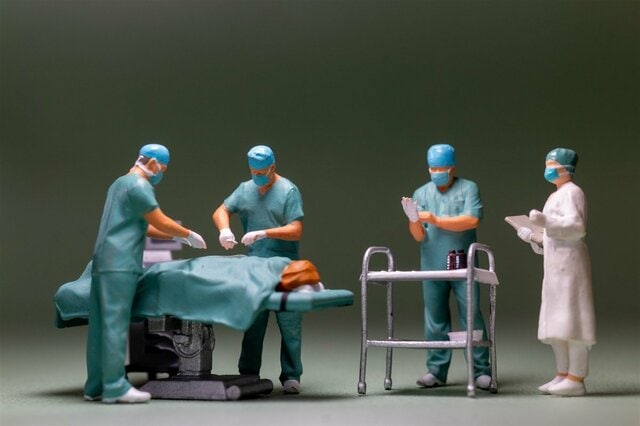 【2027年3月から】市販薬と同じ成分の処方薬、見直し後も抗アレルギー薬30日分は「790円」で市販薬の約1000円を下回る