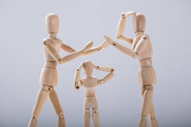 夫婦げんか、子どものためにやめたいけどやめられない。どうすればいいの？