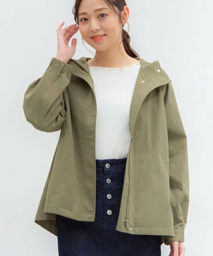 気になるヒップを隠せる長めの丈