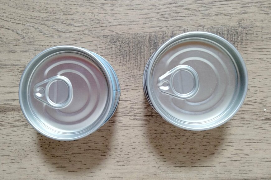 筆者撮影（セリア、缶詰型ケース アニマル）