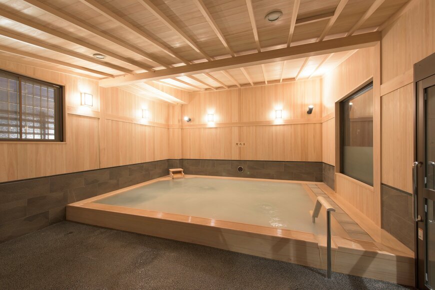 出所：京王高尾山温泉 極楽湯