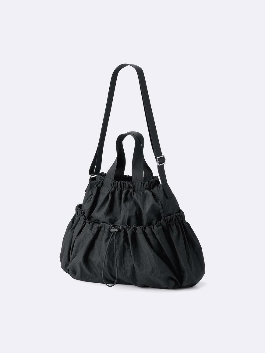 GU、ギャザーポケットバッグ商品画像