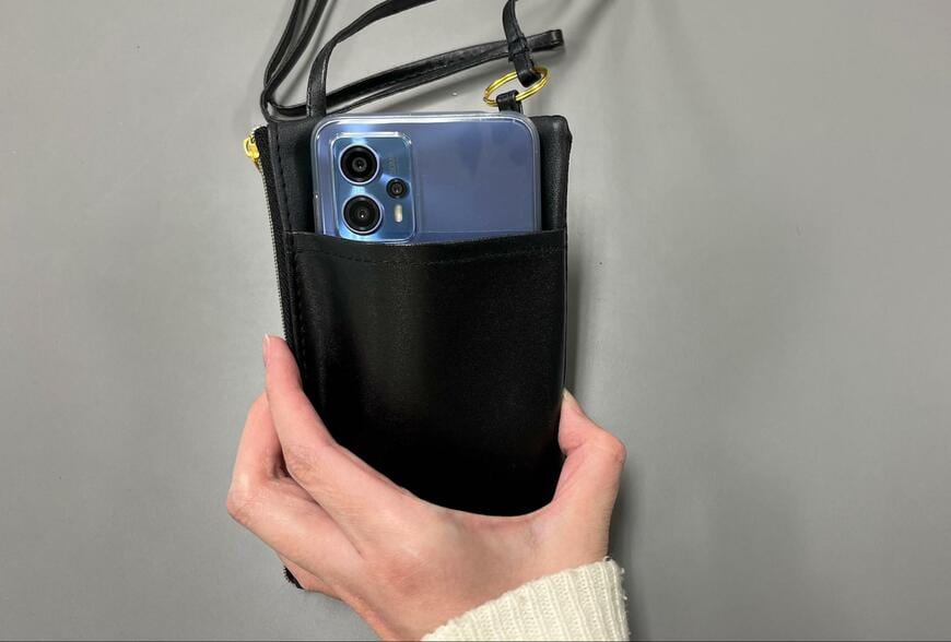 セリア、ミニショルダーバッグ ポケット付 シンプルユース　画像