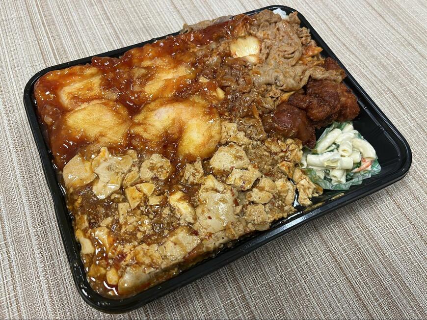 エビチリ・豚キムチ・麻婆豆腐、そしてデスチキン!