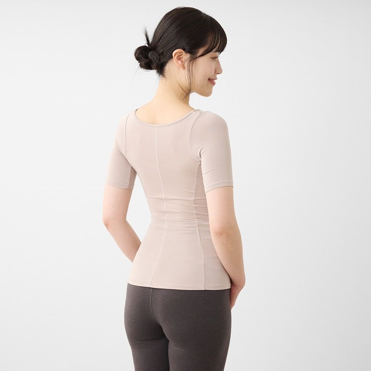 河淳株式会社　肩ラクラク姿勢サポートインナー半袖