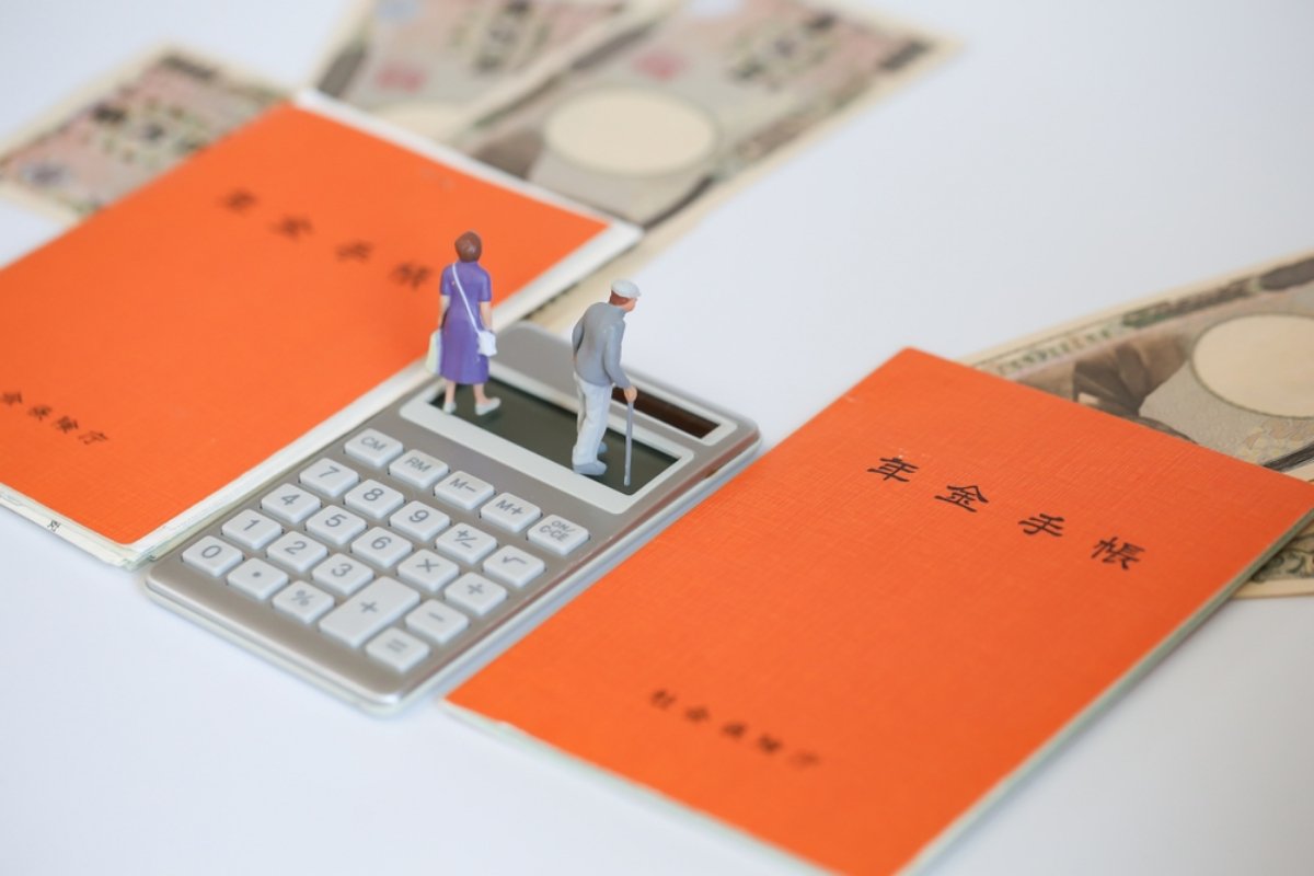 写真 「公的年金だけを頼りにしている人」はたったの2割？シニア世代の貯蓄・年金事情 平均貯蓄額・平均年金受給額はいくらか Limo