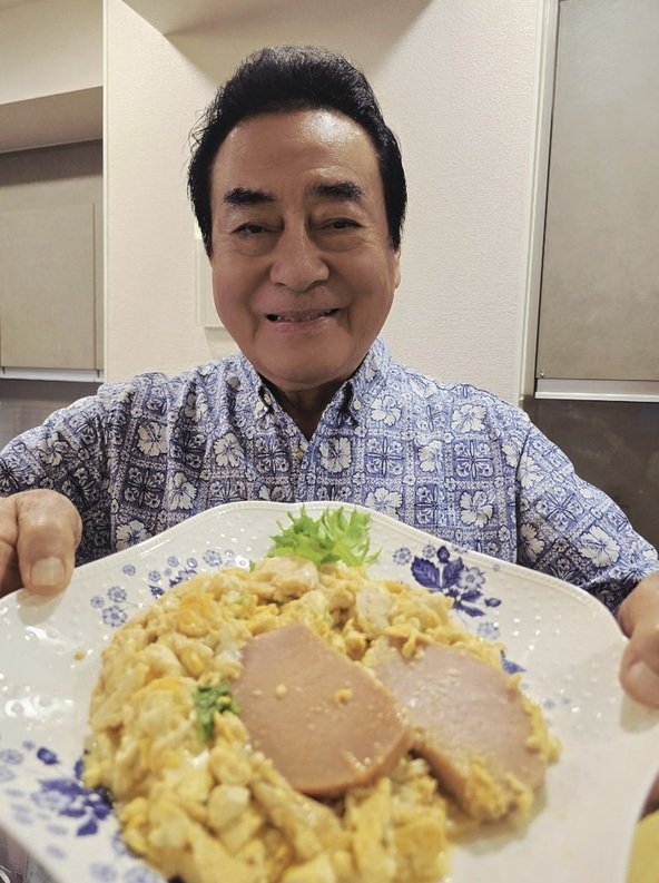 高橋英樹 検査前夜の食事を披露！特製「スクランブル玉子」が美味しそう「美味しそうな夜ご飯ですね」と反響