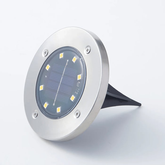 ユニークなデザインの「埋め込み型ソーラーライト」