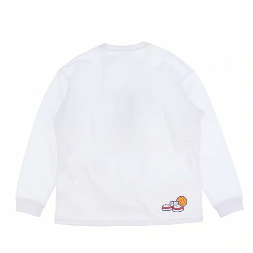 出所：アルペン公式　長袖グラフィックTシャツ ミッキーマウス