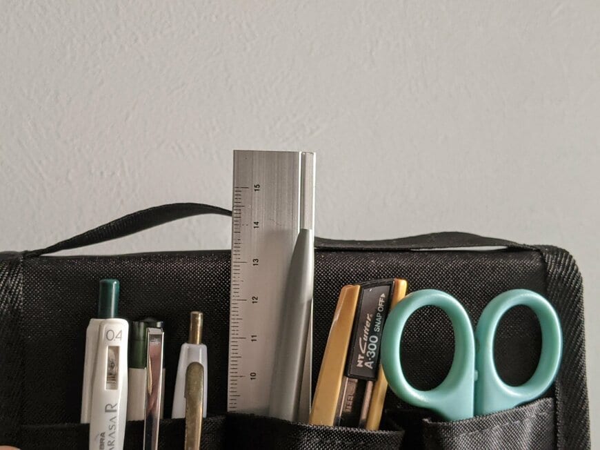 筆者撮影（Standard Products、持ち運べる文具収納ケース）