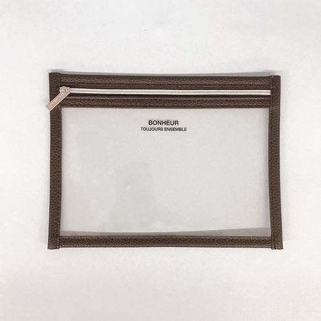 出所：キャンドゥ公式　LH8　PVCフラットケース