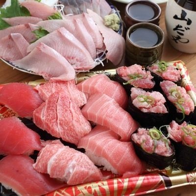 半額で買ったお寿司セット