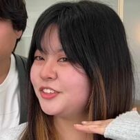 【大変身】「革命を起こそうと思います」女性がヘアドネーションでショートに変身！ロング好きの彼氏を驚かせる素敵なショートに大満足