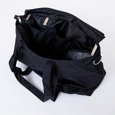 LITTLE WEEKEND ブラック マザーズバッグ　しまむら 荷物が多い方に朗報！大容量で使いやすさ抜群の「マザーズトート