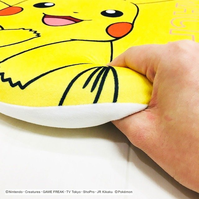 ニトリ公式　ポケモンのもちもち感触のシートクッション