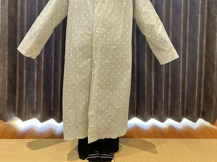 脚の膝下まですっぽり隠れるサイズ感