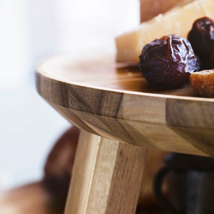 木目が美しいミニテーブル