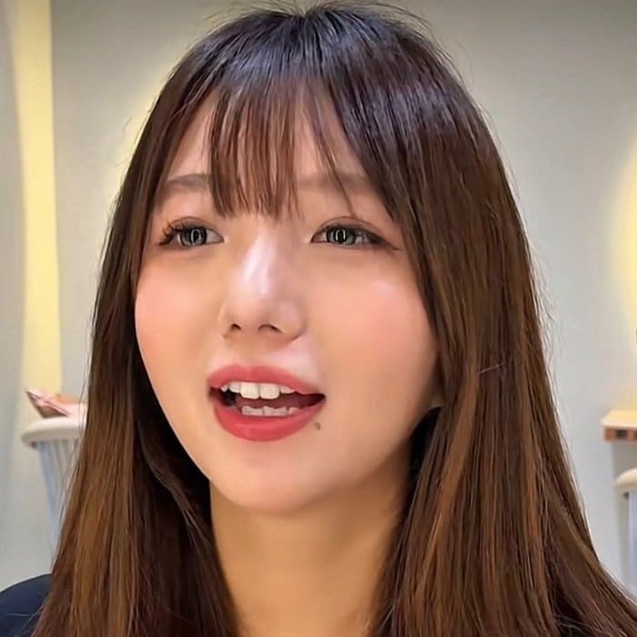 「エクステを馴染ませて欲しい」昨日エクステをつけたばかりの女性がレイヤーカットで韓国っぽくスタイルチェンジ