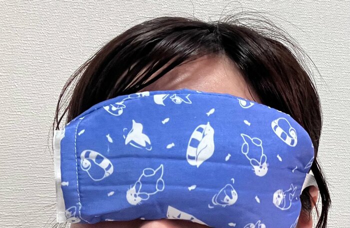 クールヘッドバンド目に装着