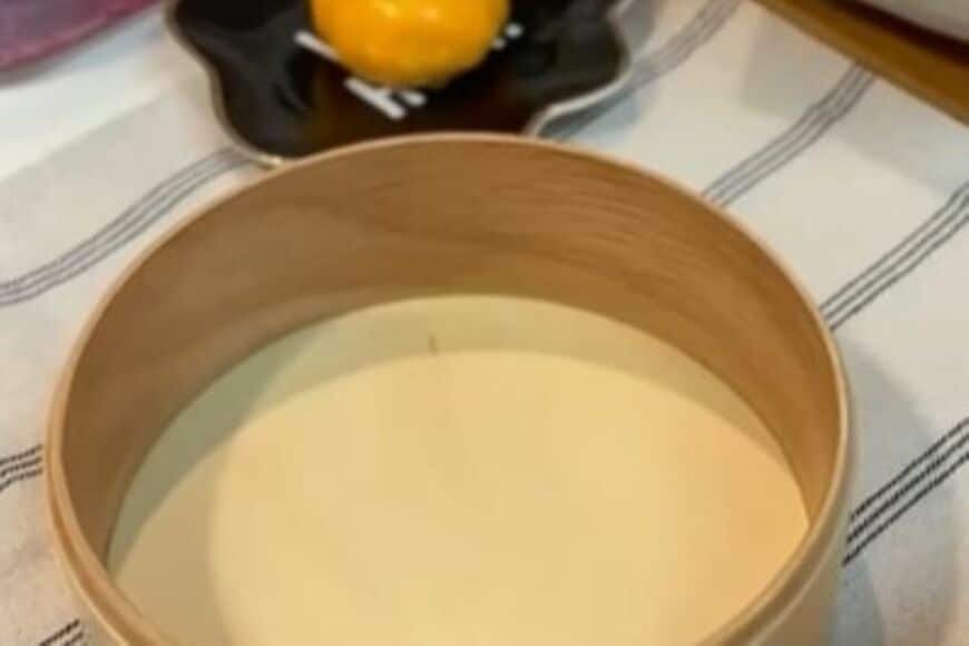 妻が夫に作る「愛情弁当」がオシャレすぎる…　手作りソースで味付けした鶏肉やソテーが詰まった〈オレンジ弁当〉が話題