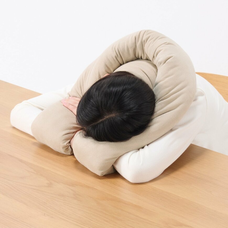 出所：無印良品公式　自由に巻けるループクッション