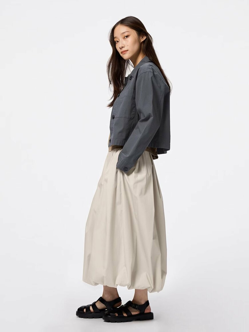 GU公式　バブルヘムミディスカートの画像