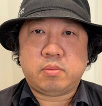 【魔法？】素朴な顔の男性が「ヴィジュアル系メイク」をすると…　衝撃の仕上がりに「どうなってるの！？」