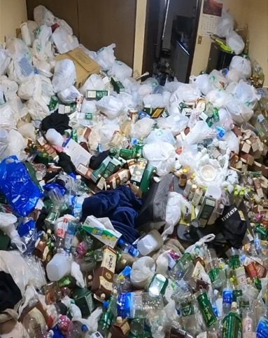 「これをきっかけに幸せな人生を」夜勤に追われた30代女性のゴミ屋敷→明るく清潔な「希望の空間」に大変身！転職を機に人生も心機一転