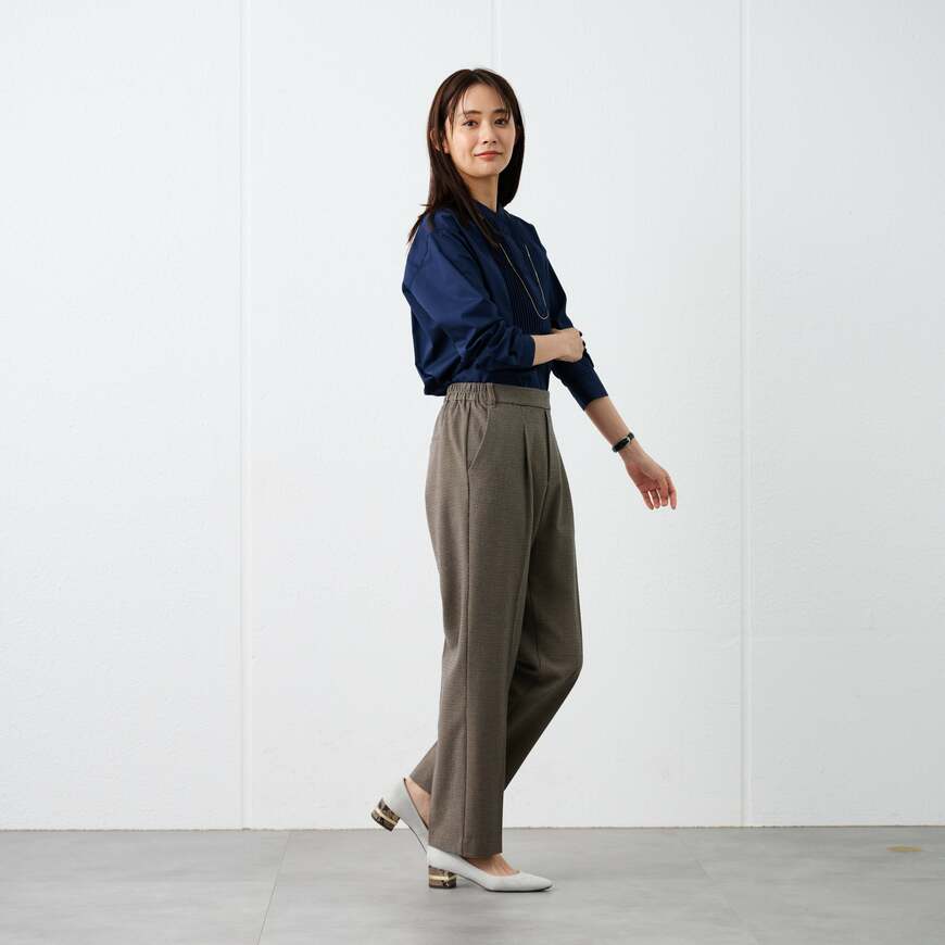 イオン株式会社公式 オルスタ両面起毛ストレートパンツの画像