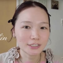 【30代必見の秋色メイク】いちじくカラーで大人にピッタリの秋顔が手に入る！驚きの色使いにも注目