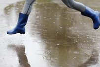 機能性とお洒落が叶う「ワークマン1900円防水スカート」梅雨に最適