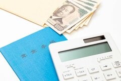 【国民年金＋厚生年金】月15万円（年180万円）以上もらう人は何％？平均受給額を一覧で解説
