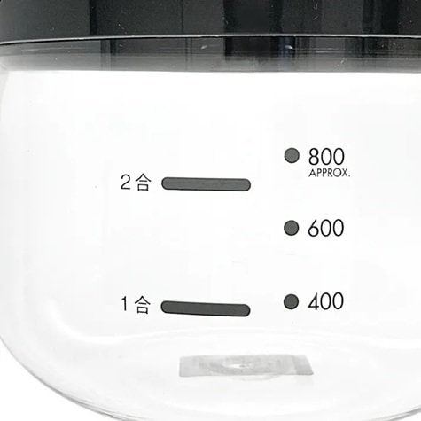 見やすい目盛り。コンパクトサイズのご飯釜