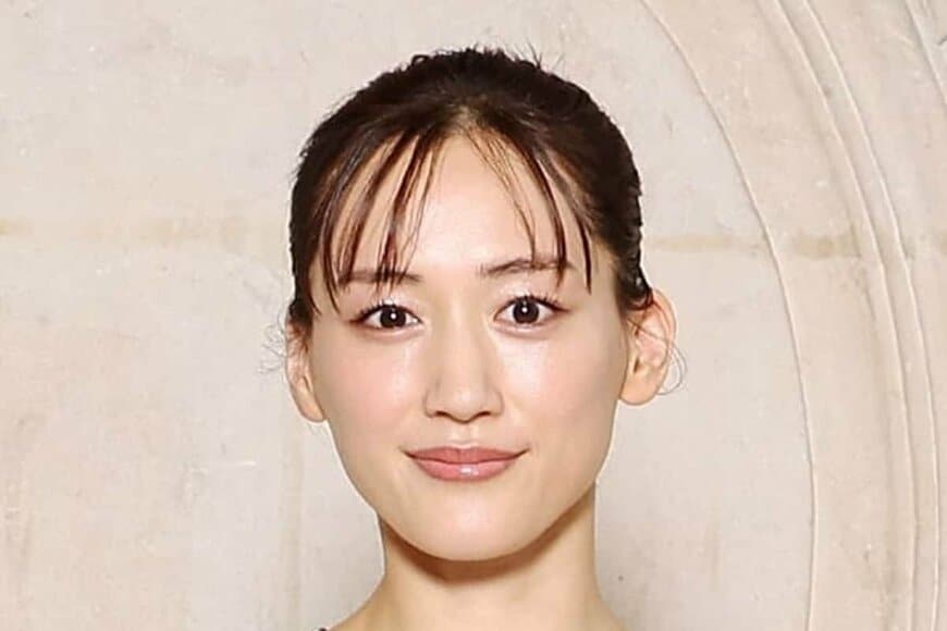 40歳 綾瀬はるか 隠し撮りされた“素”の姿にフォロワーほっこり「このアングル可愛すぎる」「抱きしめたい」と反響続出