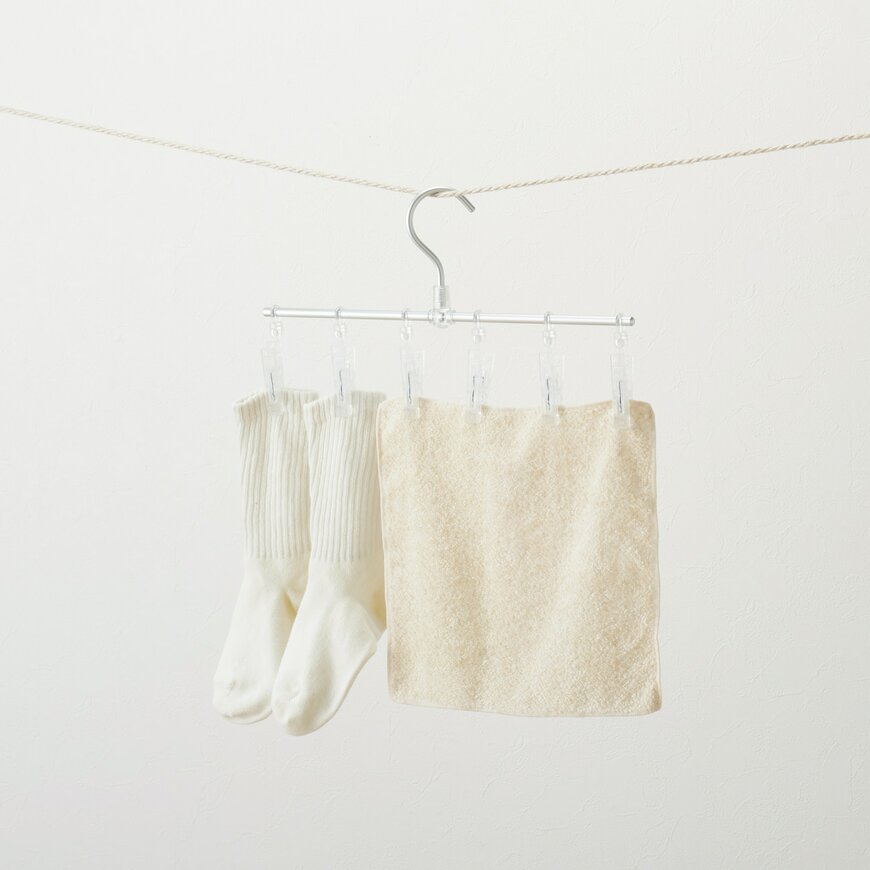 出所：無印良品公式　アルミ直線ハンガー