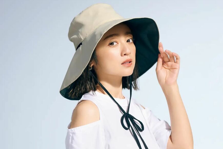 出所：株式会社ワールドパーティー「Wpc.が2025年春夏のイメージキャラクターに安達祐実さんを起用！シーズンビジュアルとWEBムービーを公開中」