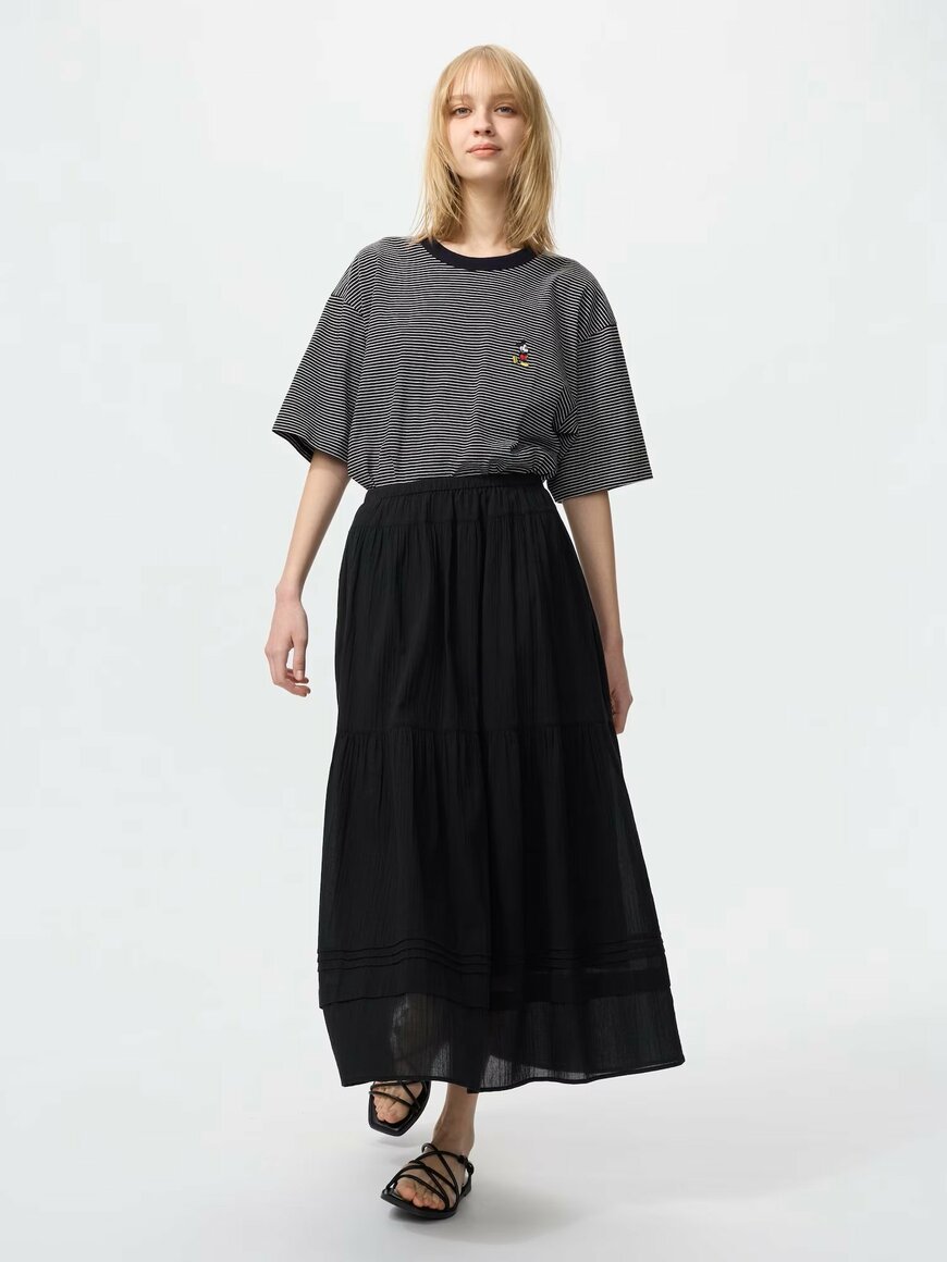 出所：ユニクロ公式　マジック フォー オール アイコンズ UT／リラックスフィット（ミッキー／ボーダー）