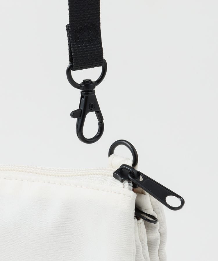 出所：ハニーズ公式通販 ミニショルダーバッグ