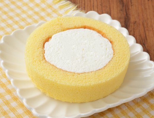 ローソンの新商品:プレミアムロールケーキ