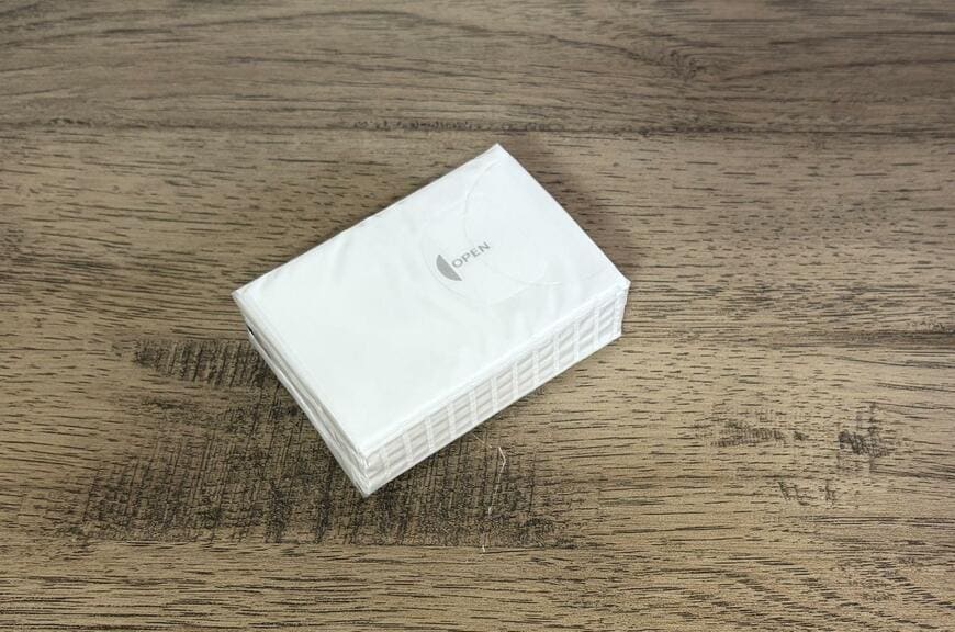 セリア、コンパクトペーパーハンカチの画像