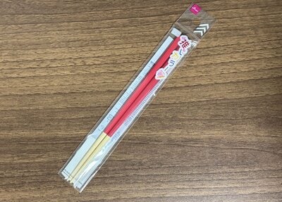 ダイソー、推しカラー箸商品画像