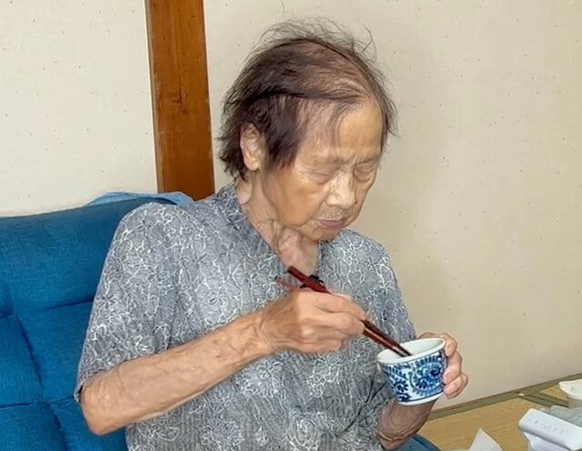 【95歳】長寿おばあちゃんが作る“ツナそうめん”を孫も称賛！SNSで反響続出