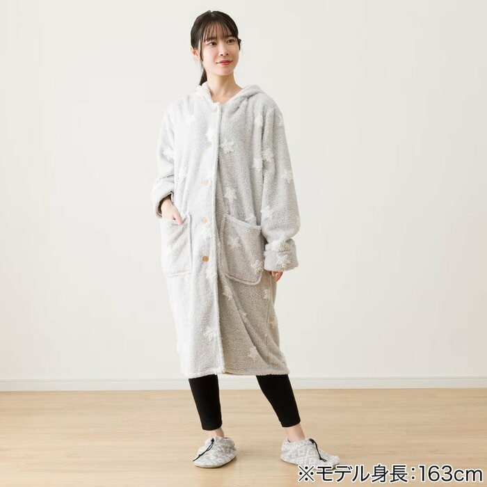 星柄がキュートなミドル丈モデル