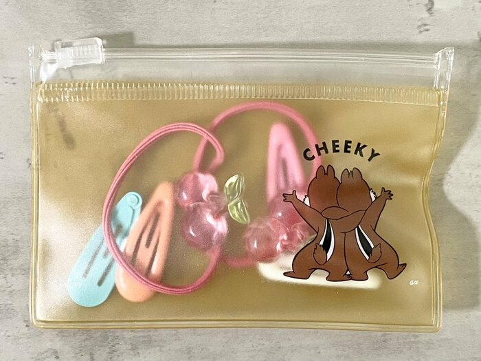 子どものヘアピンや、ヘアゴムを入れておくのにもちょうどいいサイズ感